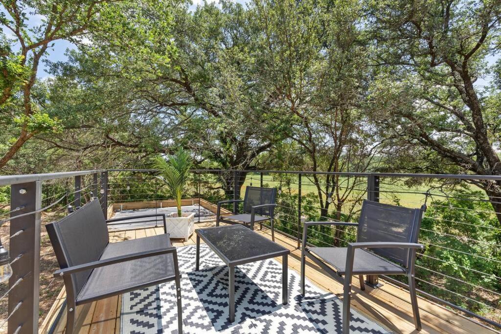 The Lonely Bull Luxury Container Home On 5 Acres Weatherford Buitenkant foto