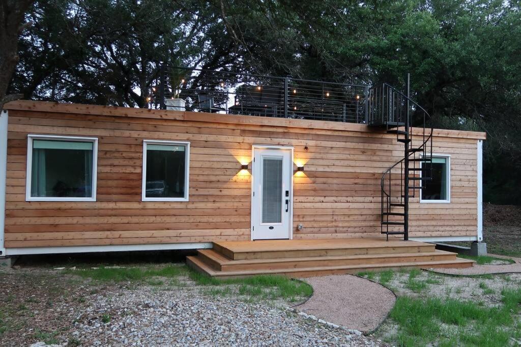 The Lonely Bull Luxury Container Home On 5 Acres Weatherford Buitenkant foto