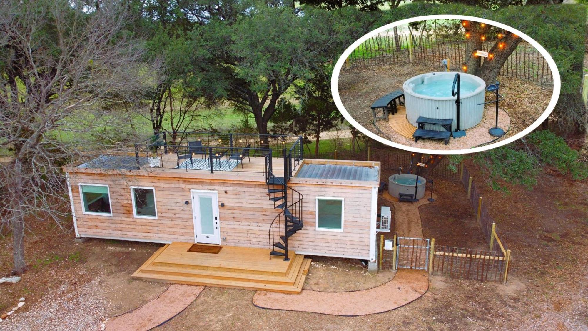 The Lonely Bull Luxury Container Home On 5 Acres Weatherford Buitenkant foto
